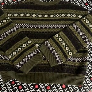 Grunge thick sweater